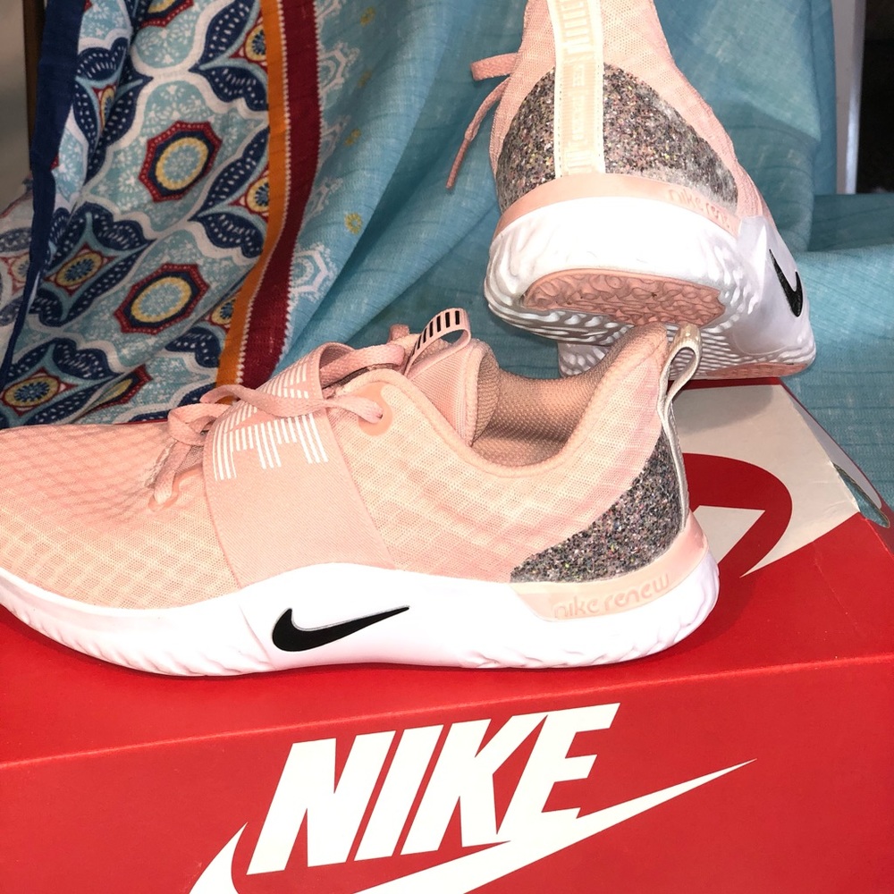 Brand new Nike shoes